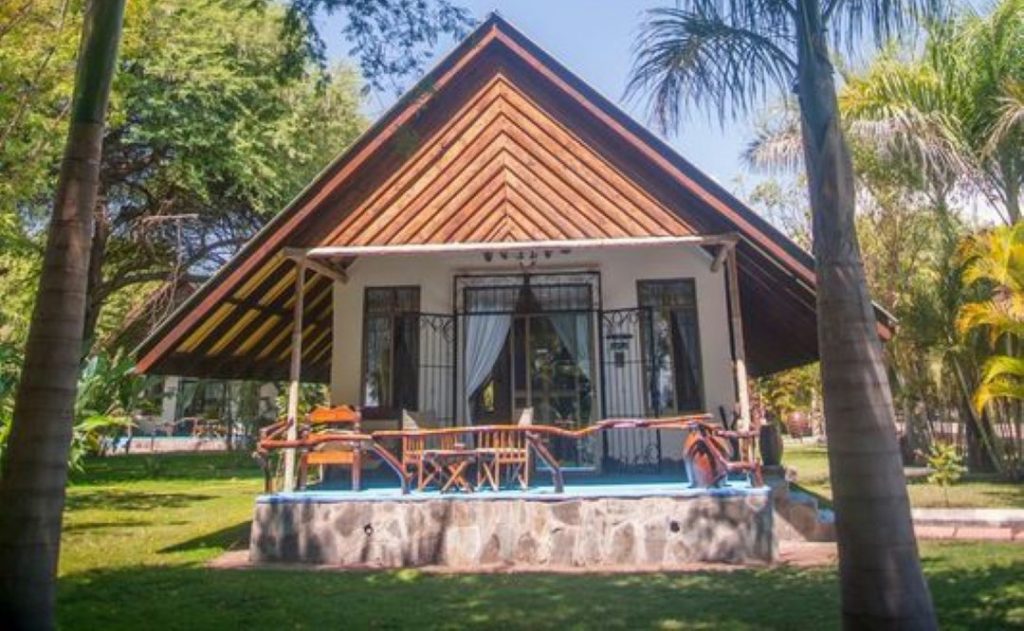 Serenity on the Lake Lodge