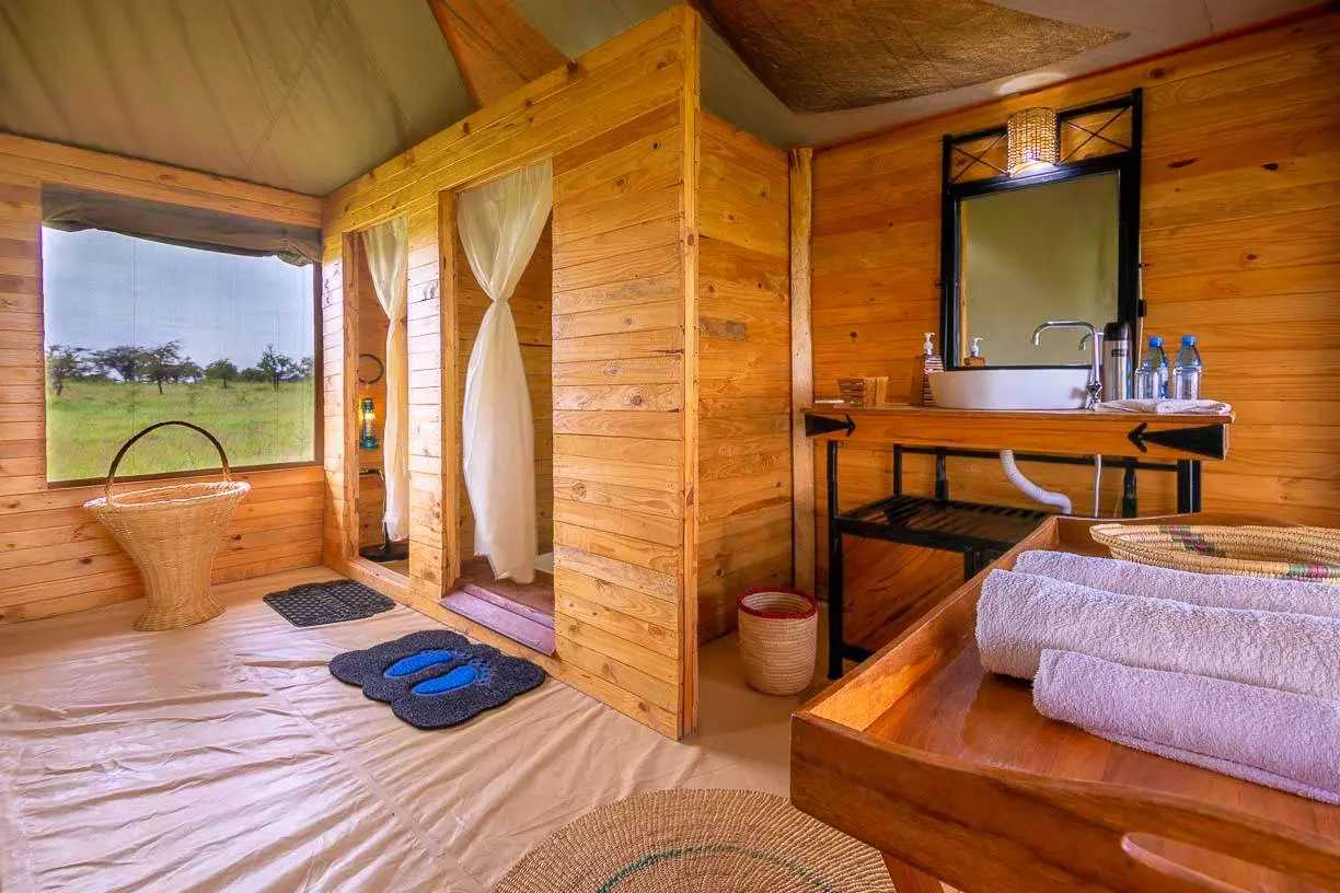 Central Serengeti Public Camp