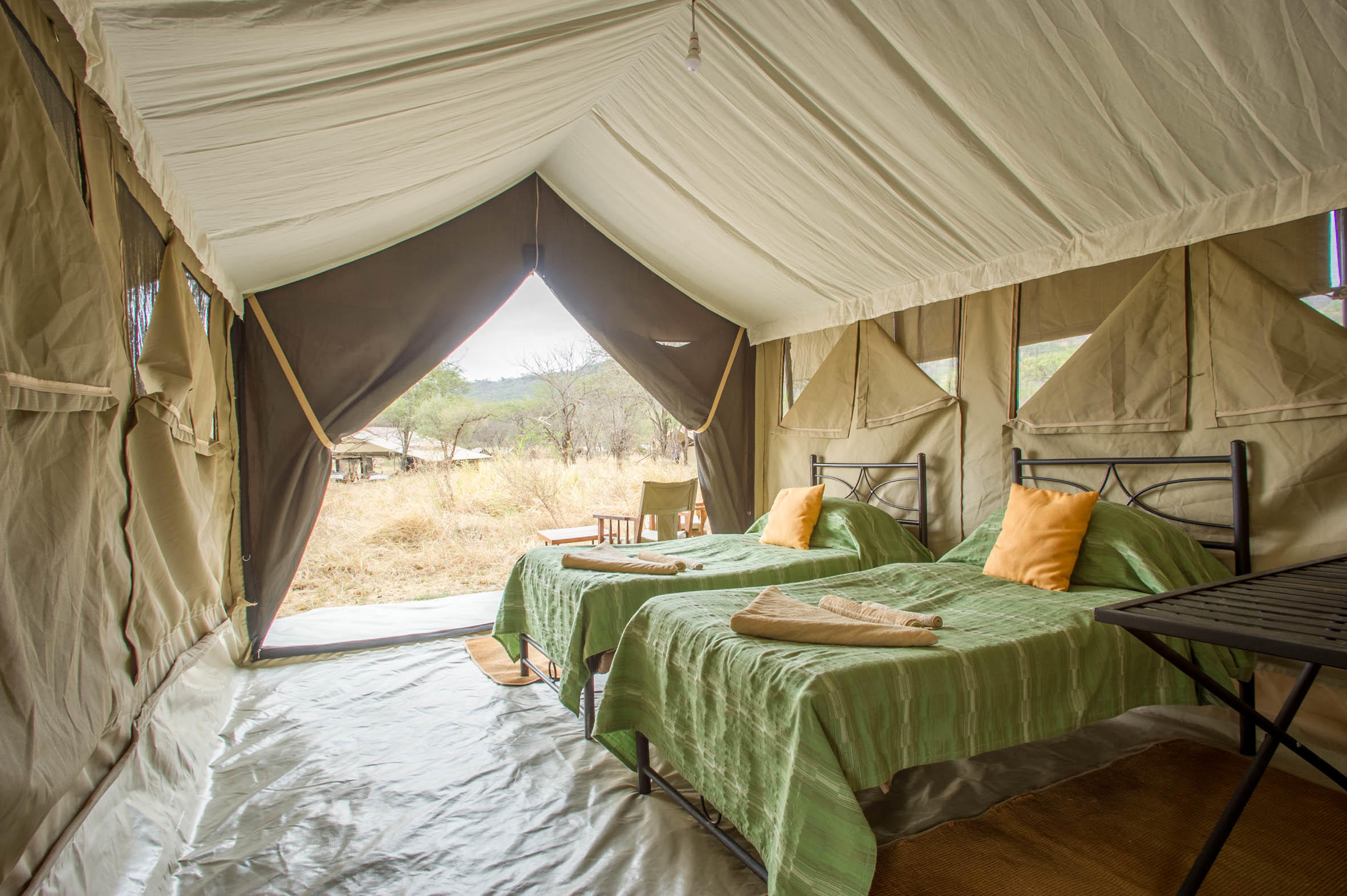 Serengeti-Kati-Kati-Tent-Interior